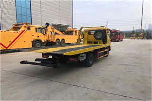 九原非事故拖车